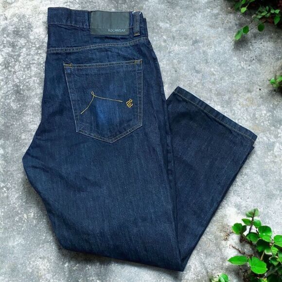 Rocawear Classic Fit Vintage Y2K Dark Denim Straight Leg Jeans Mens Size 38 x 30 - Picture 1 of 12